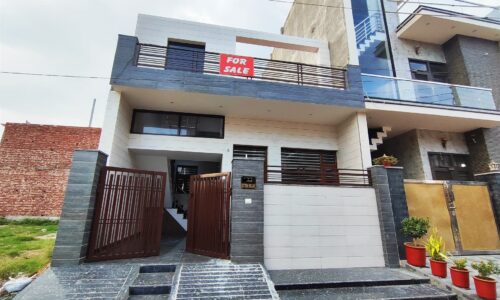 115 Gaj House For Sale In Zirakpur