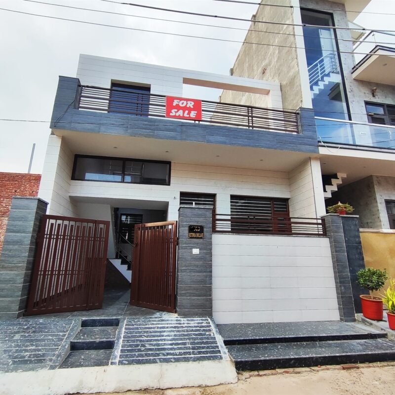 115 Gaj House For Sale In Zirakpur